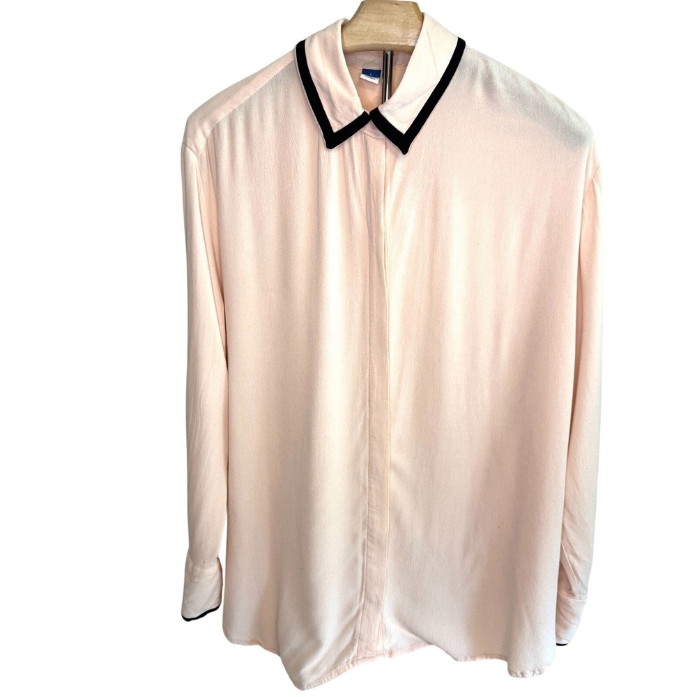 Old Navy Womens Button Blouse L Feminine Dainty Career Office Lightweight Chic
